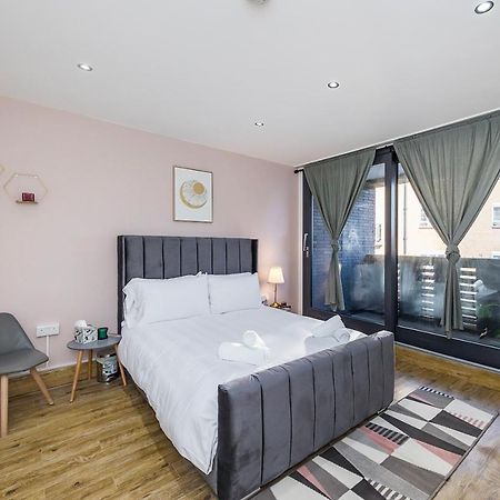 Hotel Edgware Hub Londyn Zewnętrze zdjęcie