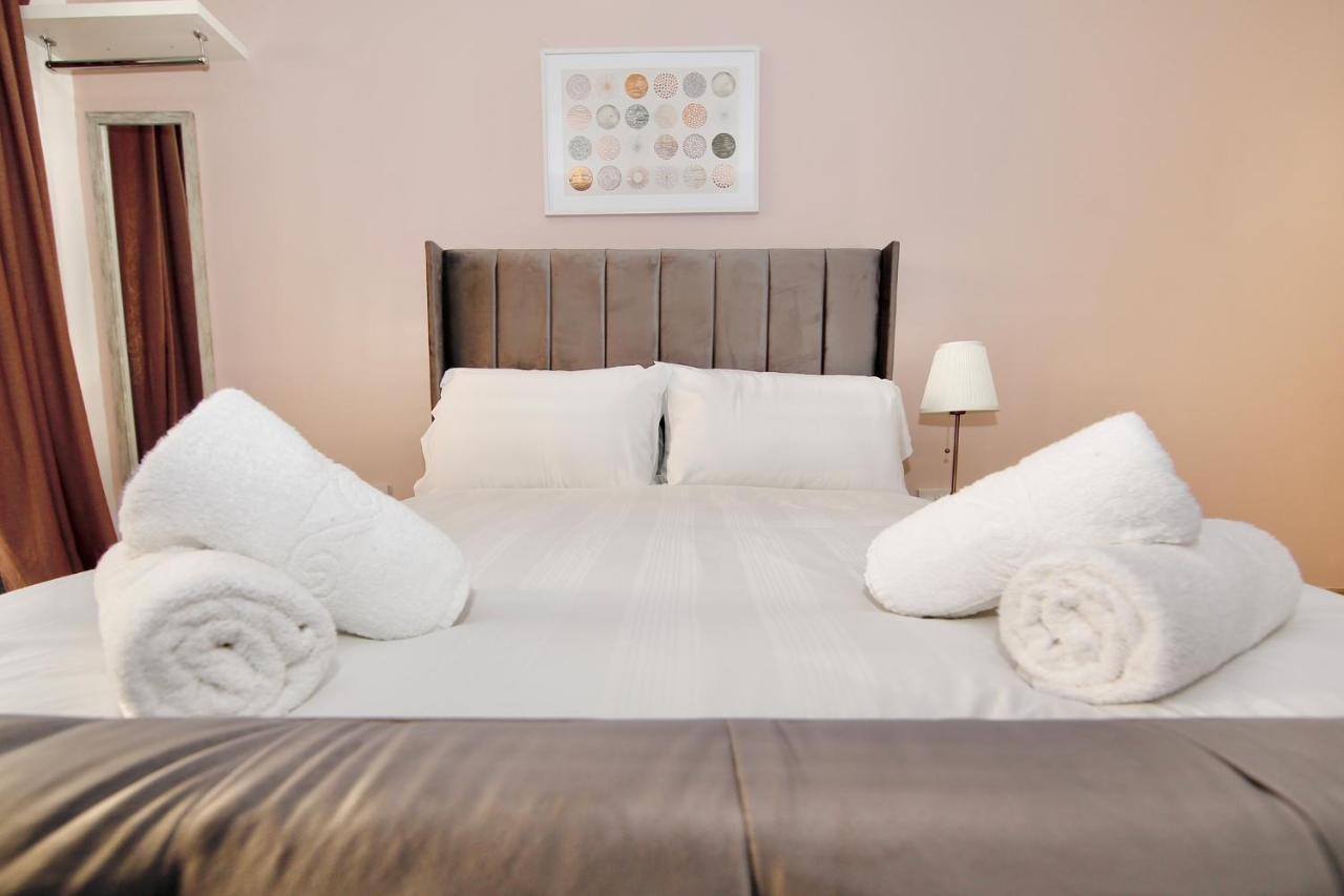 Hotel Edgware Hub Londyn Zewnętrze zdjęcie